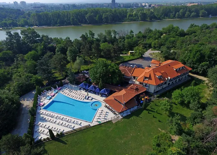 Hotel Ostrova